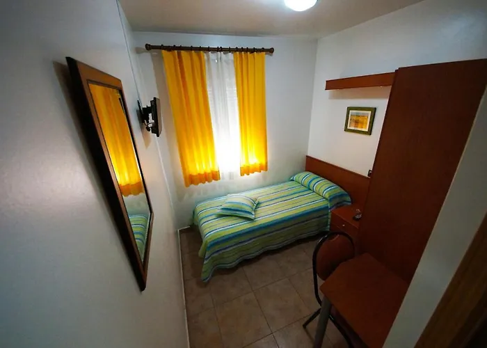 Restaurante El Surtidor Casa de hóspedes 3*